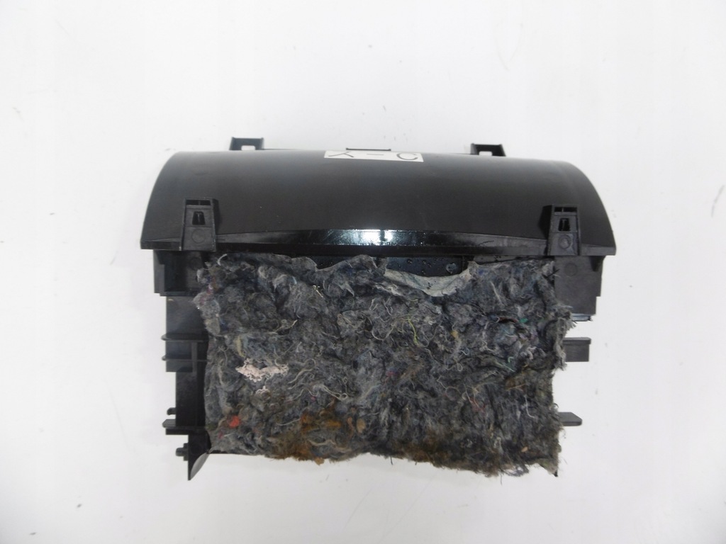 фото №8, Бардачок na напитки кружки infiniti m m30 m35 m37 q70