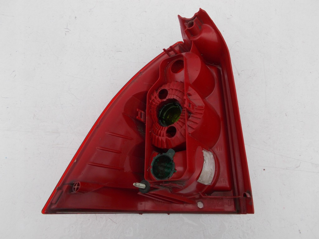 фото №10, Лампа задняя задняя peugeot 307 lift kombi eu. правая