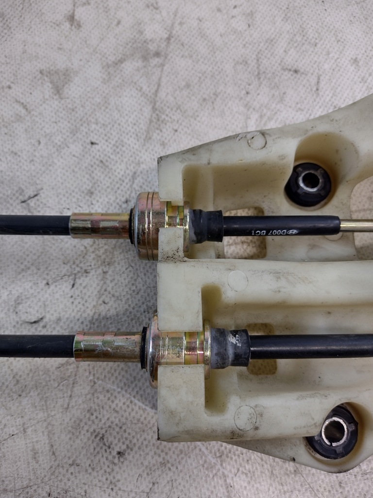 фото №7, Домкрат выборщик переключения передач hyundai sonata v 2,0crdi 43700-3kxxx