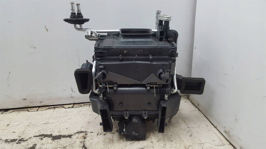 фото №8, Отопитель 4f1820351p audi a6 c6 2006 4f0858431a