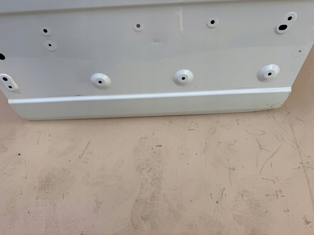 фото №12, Ford transit mk8 viii 8 13r- дверь левая задние левый задняя стекло