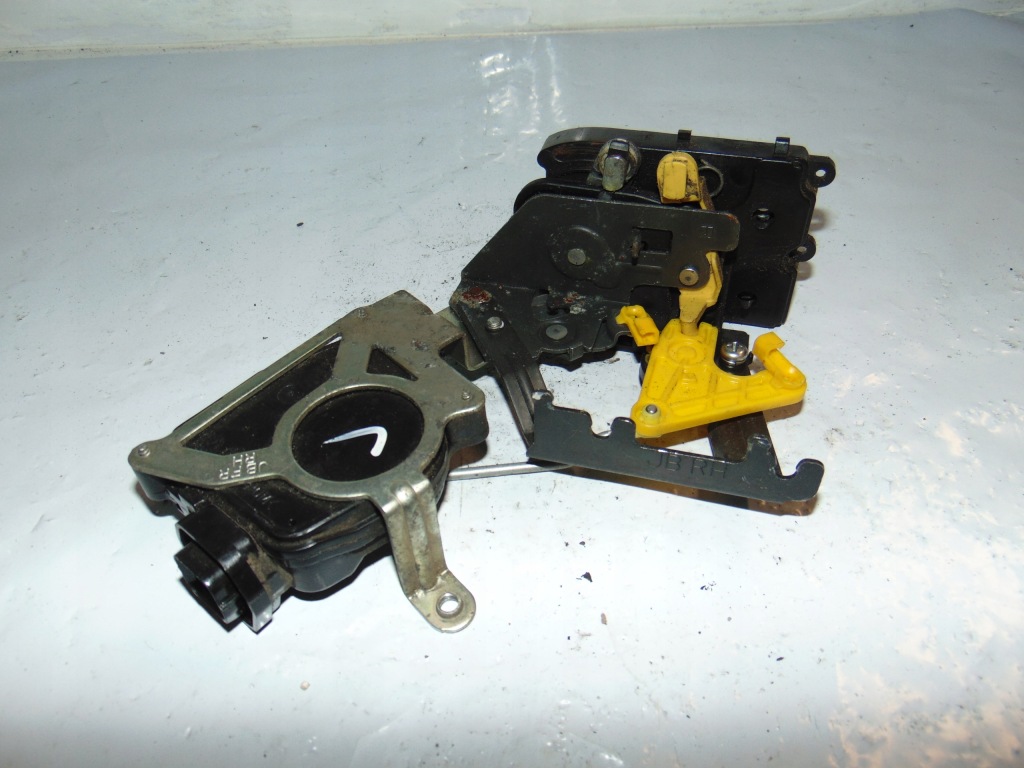 фото №1, Замок дверь правый перед передний kia rio ii