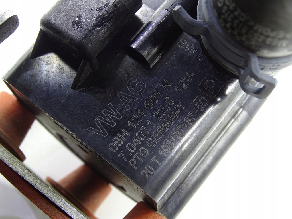 фото №6, Клапан насос трубки провода wody audi r8 4s 5.2 fsi 4s0819375c 06h121601n