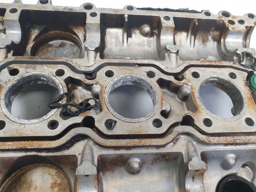 фото №8, Ford s-max 2.5 t turbo кришка клапанів