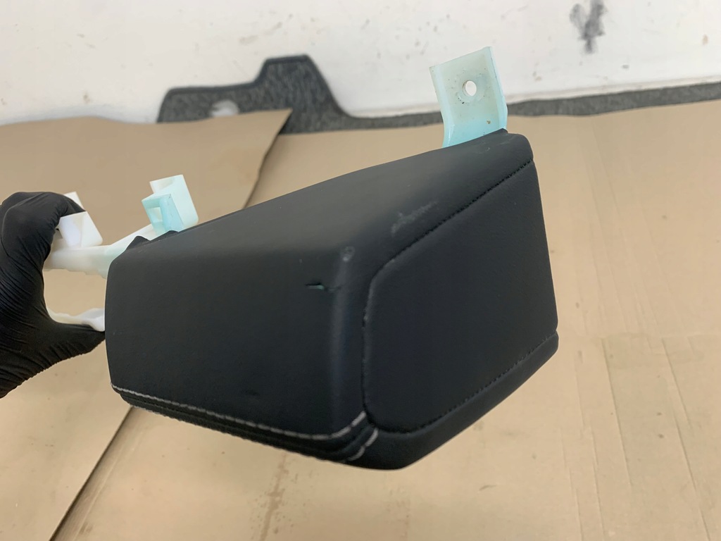 фото №9, Ford mustang mach-e rwd 21r молдинг декодер защита панели консоли оригинал