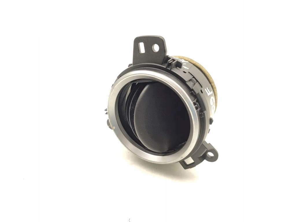 Toyota auris боковая решётка обдув панели приборной панели перед prawidłowy 2014 Цена