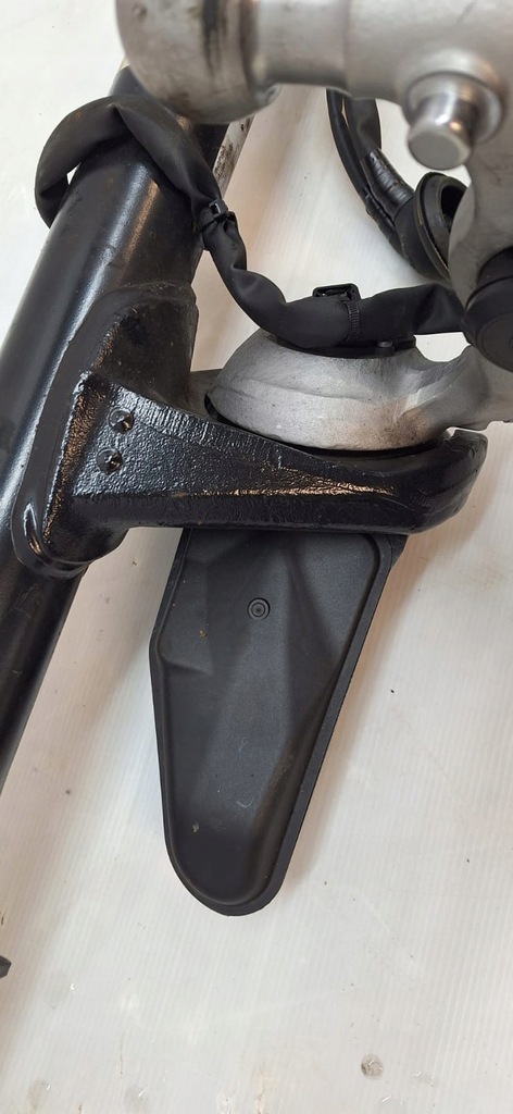 фото №11, Mb mercedes glc 254 x254 coupe 2543102000 оригинал