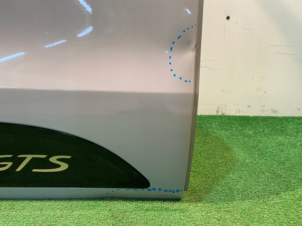 фото №11, Porsche macan 95b дверь правый перед передние правое молдинг