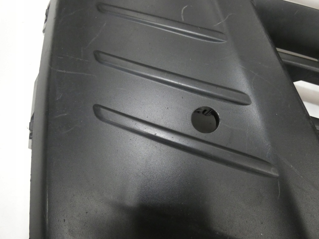 фото №6, Решітка бампера peugeot expert iii права 377.