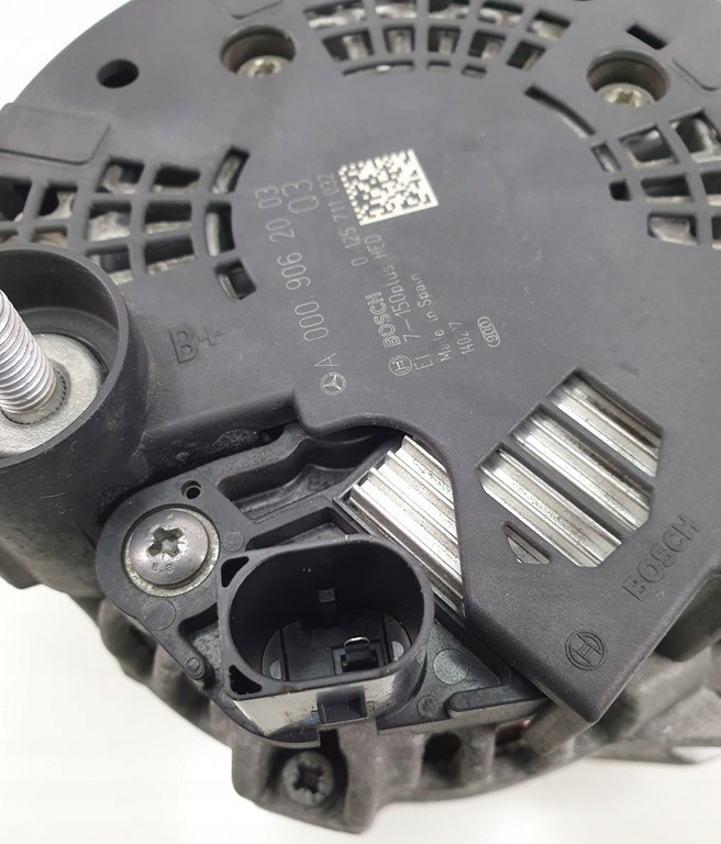 фото №5, Генератор mercedes w204 1.8 cgi a0009062003