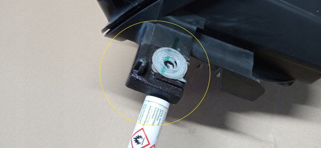 Tesla model 3 y рестайлінг  20- фара перед правий full led європа  151495300d Оригінал