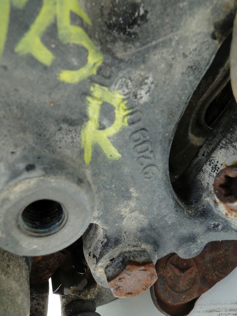 фото №14, Mercedes поворотний кулак передня права супорт важелі a2093320101 clk 209