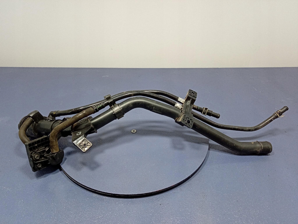 Kia sportage v 21- 1.6 t-gdi 180km шланг заливної пального 31030r2000 Недорого