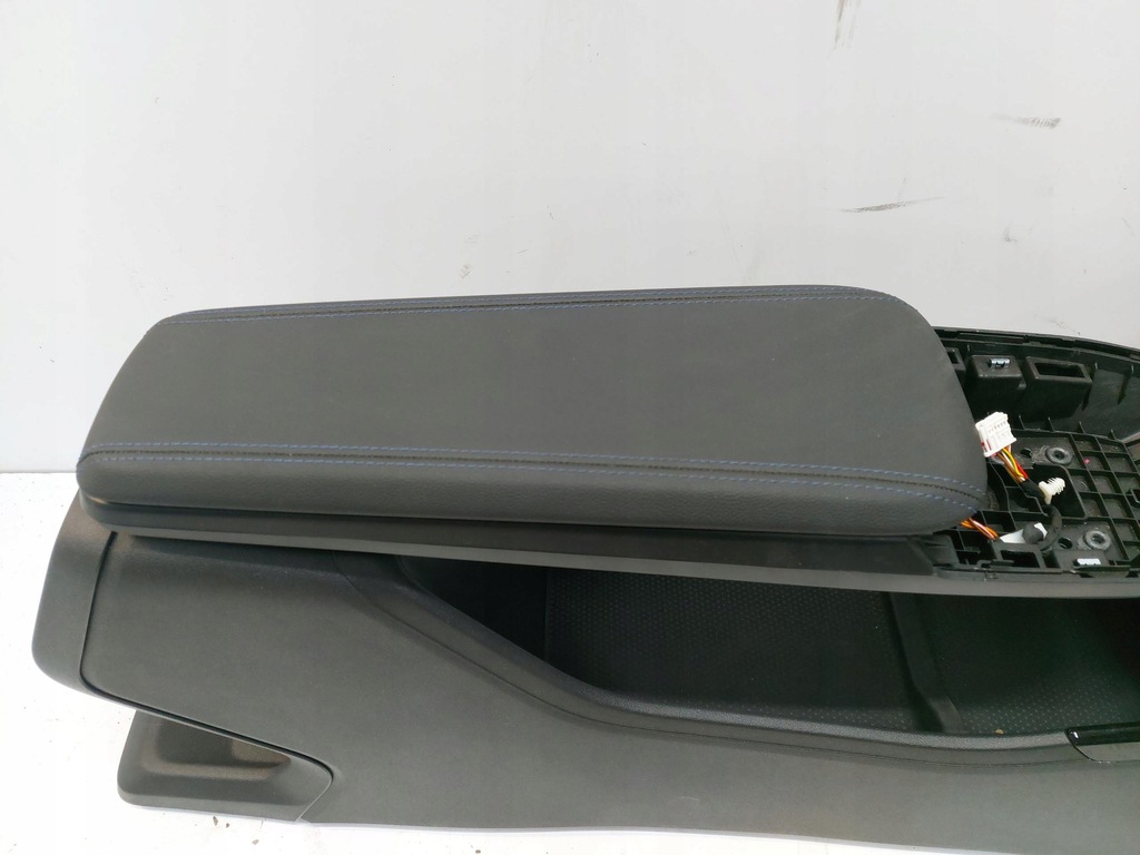 фото №6, Bmw ix1 x1 u11 туннель средний подлокотник