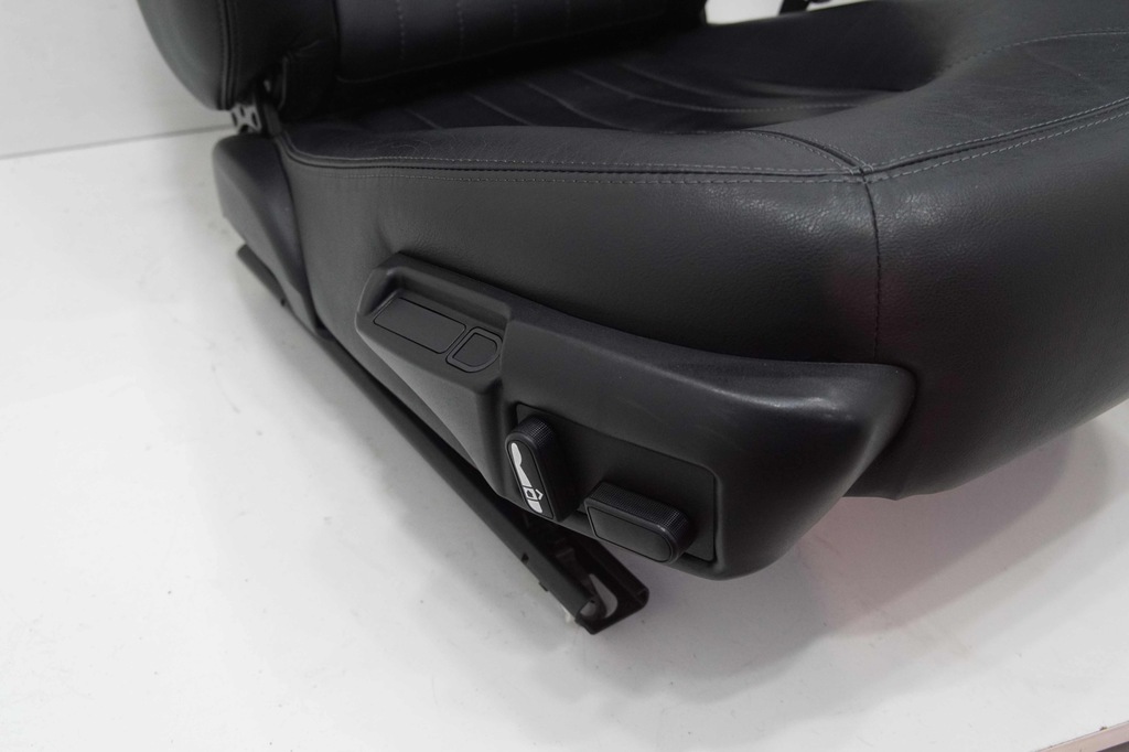 фото №11, Сидіння заднє сидіння org шкіра maserati 4200gt europa