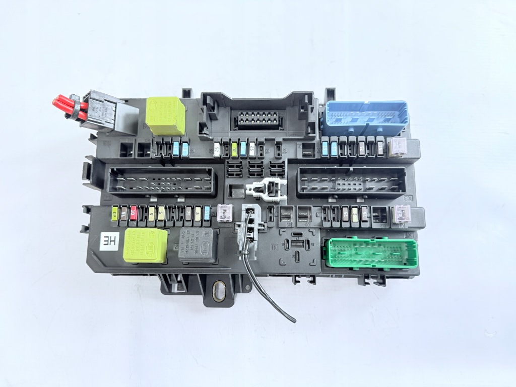 Купити Коробка запобіжників модуль bsi opel vectra c 13206757