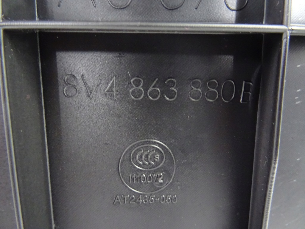 фото №6, Audi a3 8v lift обшивка багажника правий 8v4863800b