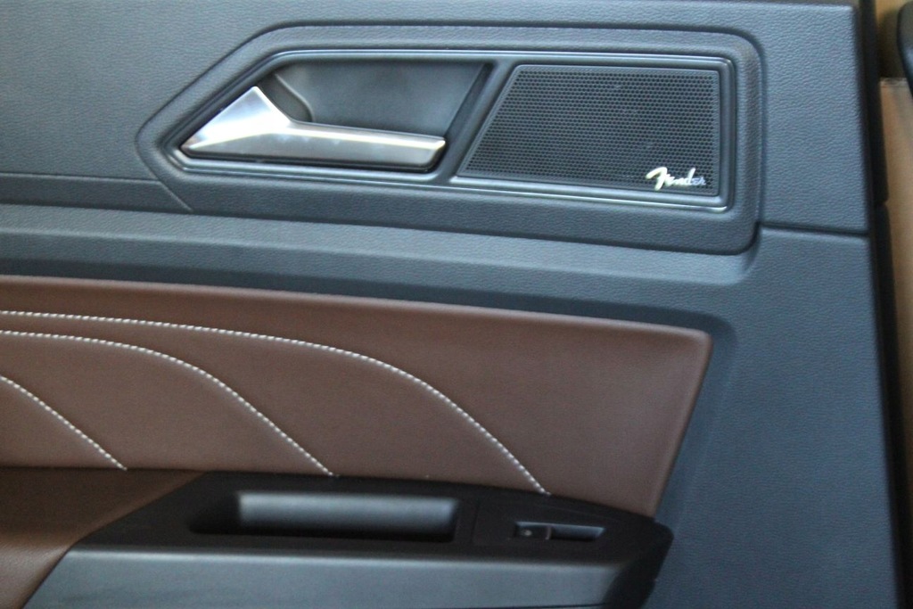 фото №1, Обивка дверь vw atlas sel premium комплект