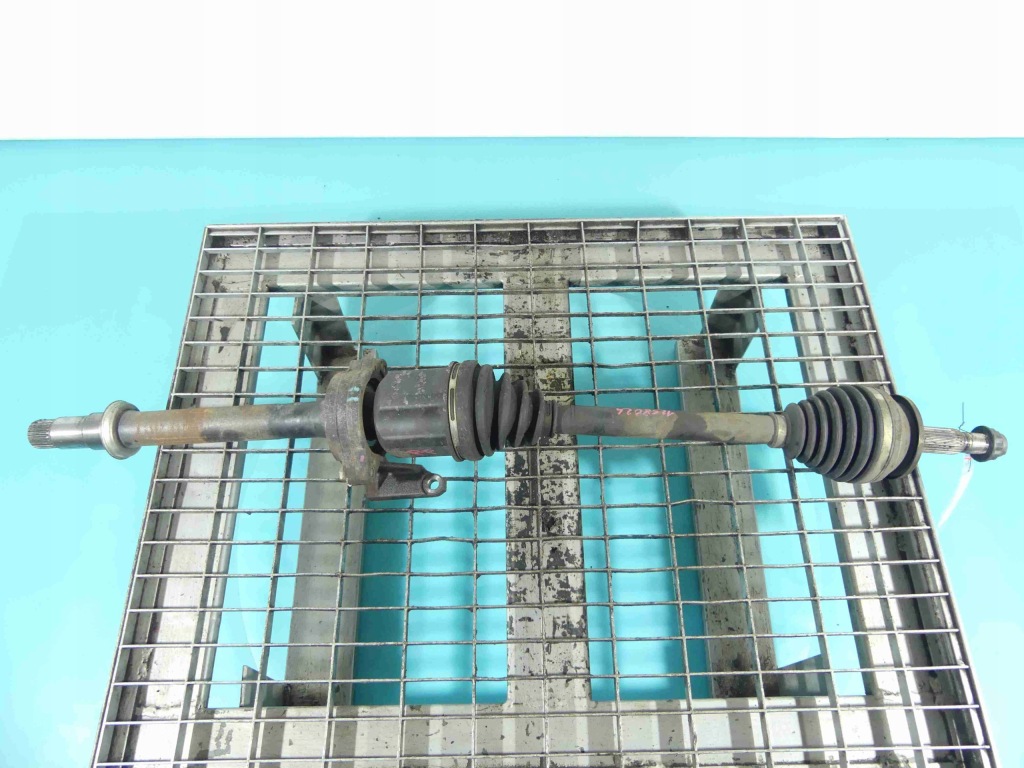 фото №1, Приводной вал правая toyota estima previa iii 2.4 vvti