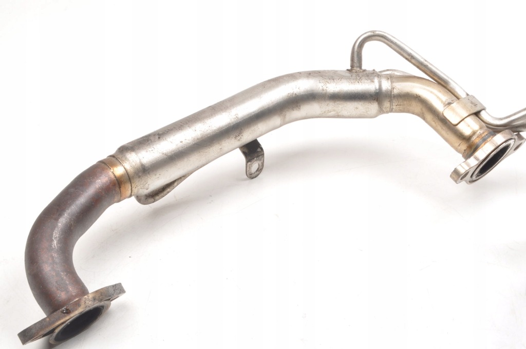 Toyota hilux viii 2.4 труба шланг egr Доставка