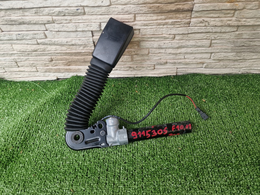 фото №1, Натягувач поперечина bmw 5 f10 f11 9115305