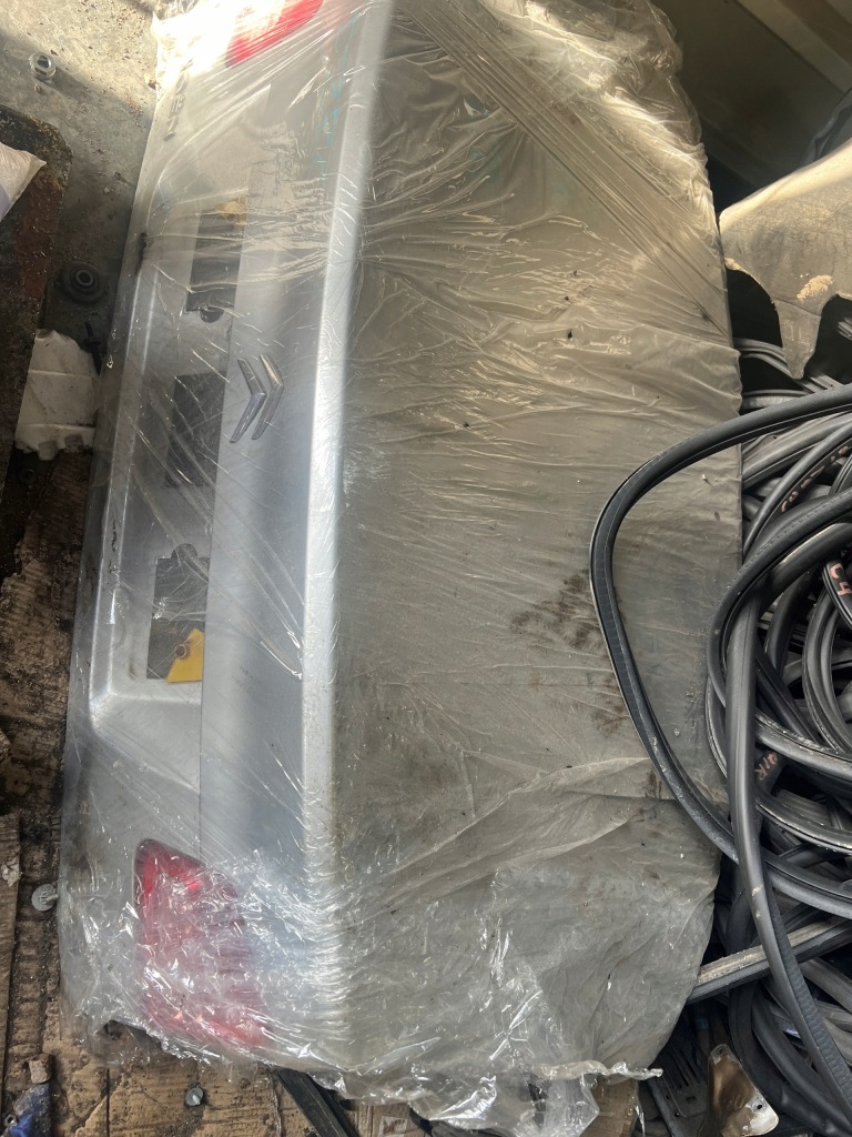 фото №1, Citroen c5 iii крышка багажника задняя ezrc