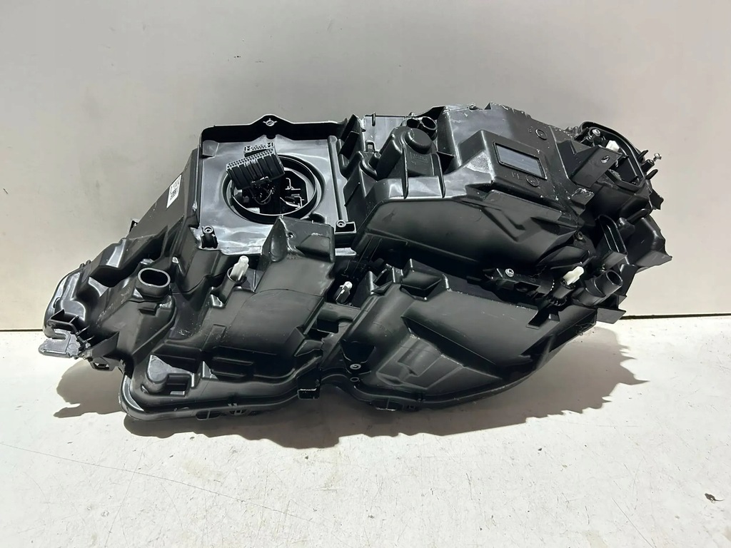 фото №11, Лампа перед правий volvo s90, v90 2023