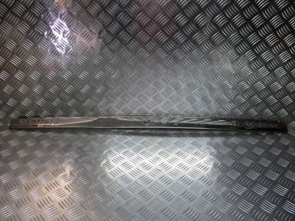 фото №1, Молдинг крышки opel vectra c