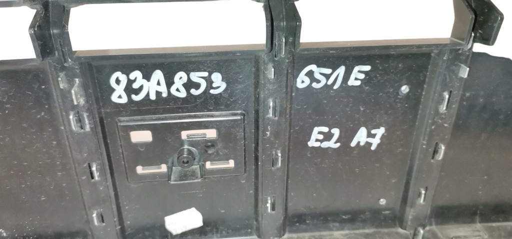 Audi q3 2 2 18- решётка радиатора решётка  радиатора 83a853651e Оригинал