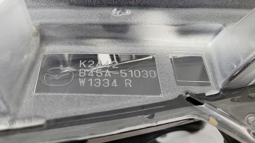 фото №16, Лампа права звичайна перед mazda 3 iii bm 2013-2016