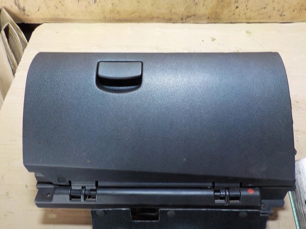 фото №1, Subaru legacy awd 2.0d бардачок перед пасажира