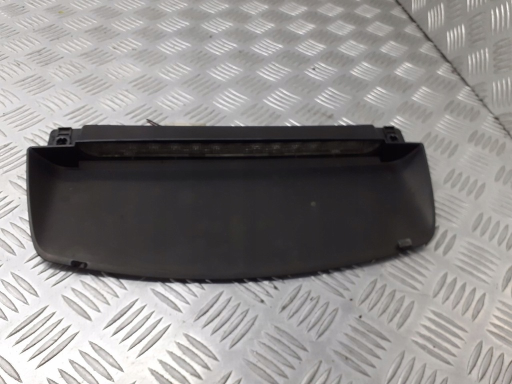 фото №1, Свет стоп-сигнал nissan primera p12 hb 270282