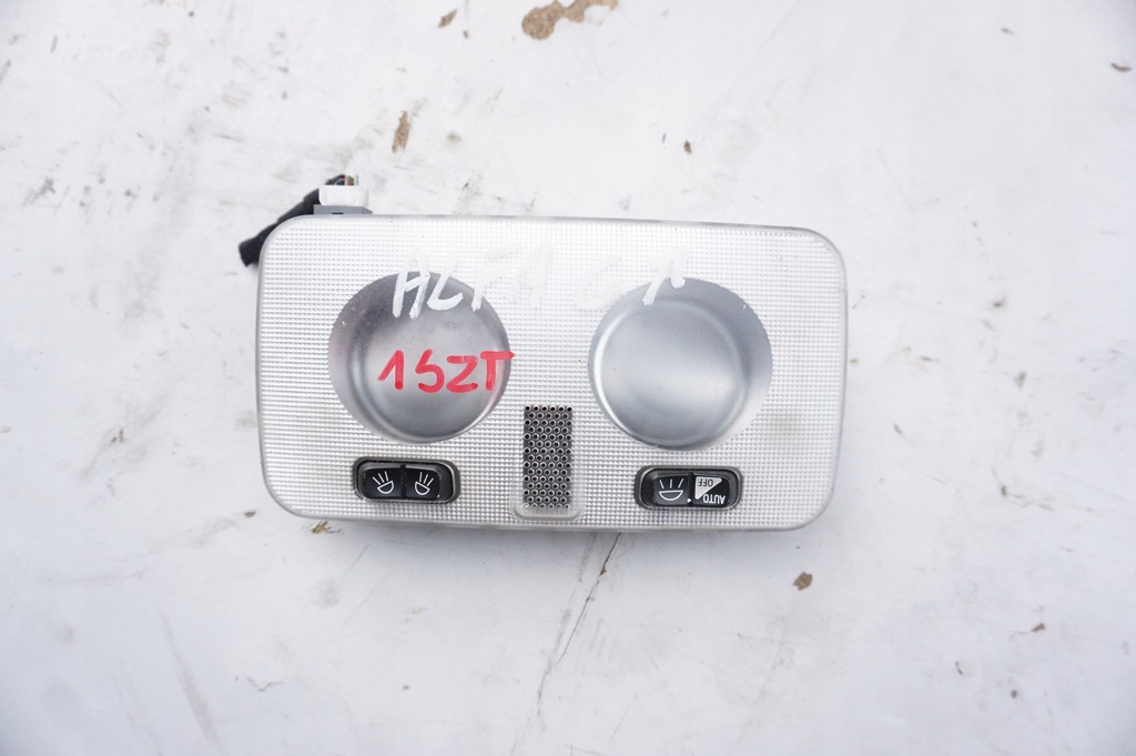 фото №1, Лампа освітлення салону alfa romeo gt