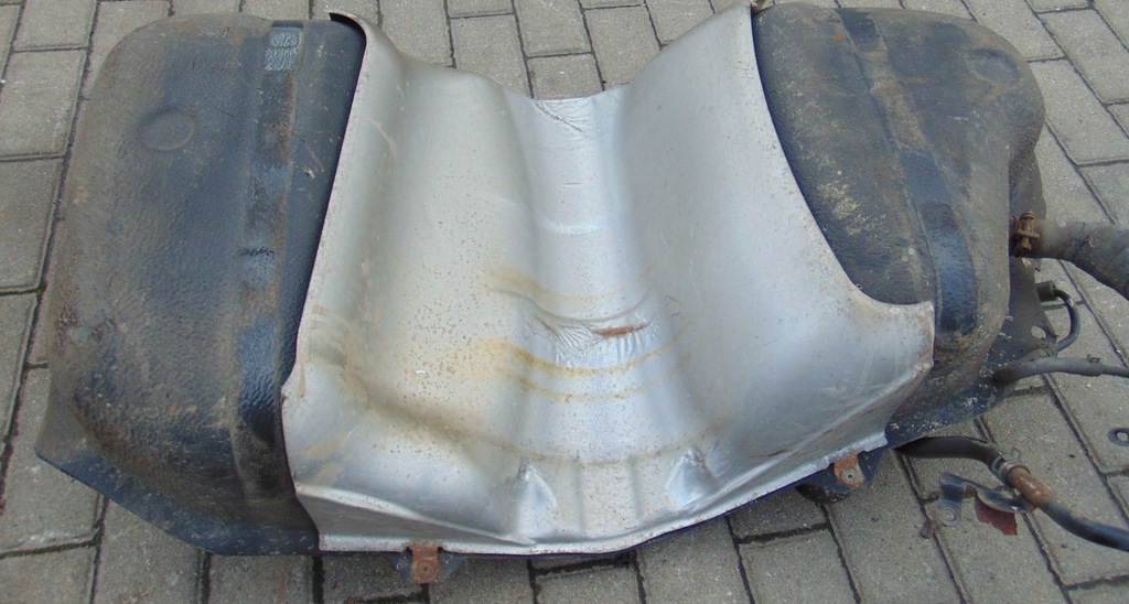 фото №9, Bak бак заливная горловина топлива mazda cx-5 i 12- 2.2d 4x4