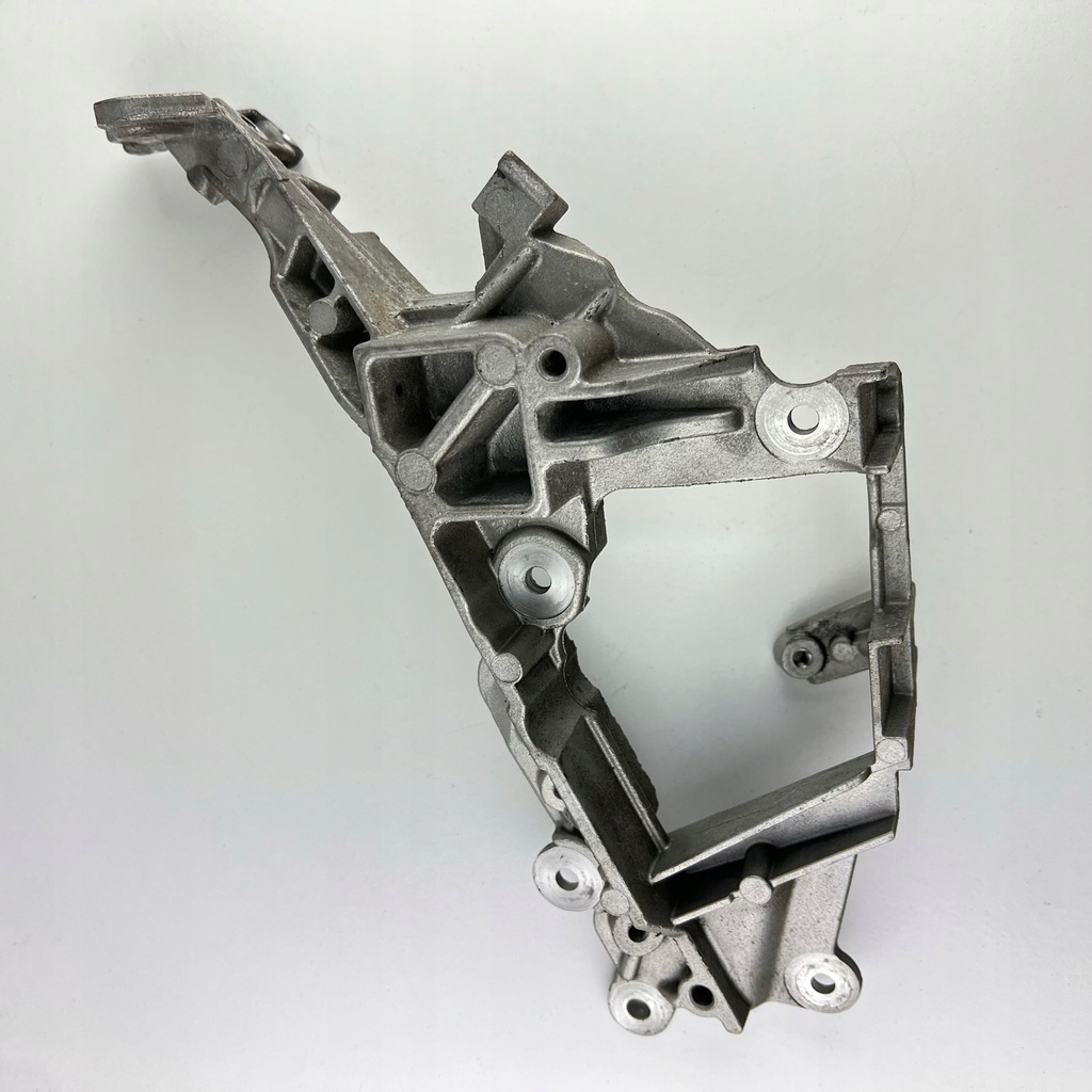 фото №1, Кронштейн кронштейн jaguar land range rover evoque 2.0d