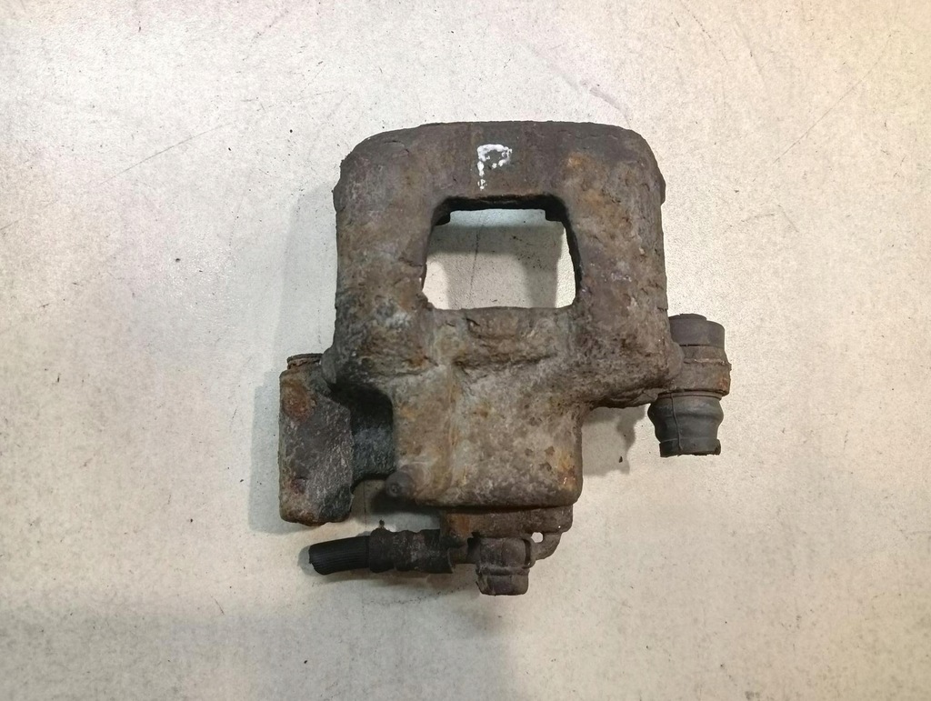 фото №1, Суппорт тормозной правый задняя toyota camry v 2.4