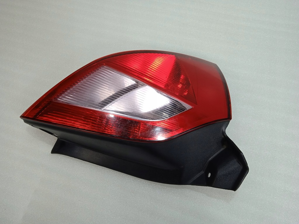 фото №1, Renault megane ii lift лампа задня ліва оригінал