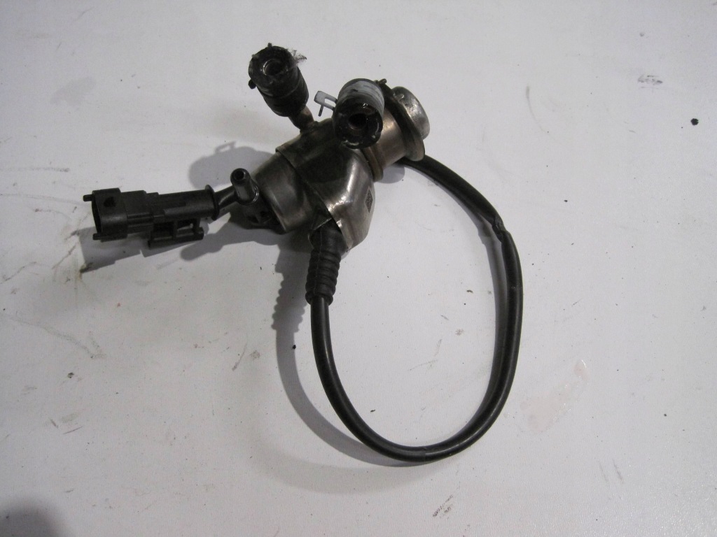 Купить Форсунка adblue jaguar f-pace mx73189e3bb