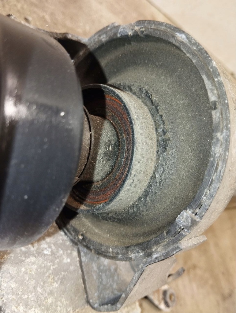 Maserati granturismo 2008 привідний вал Зі Шроту