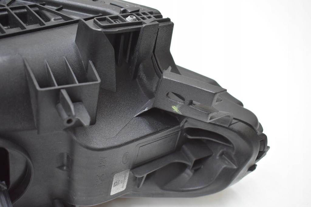 фото №13, Polestar ii 2 лампа права перед eu pixel org p31698071