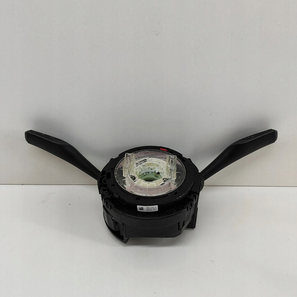 фото №1, Tesla model y 2021 рычаг / переключатель поворотники