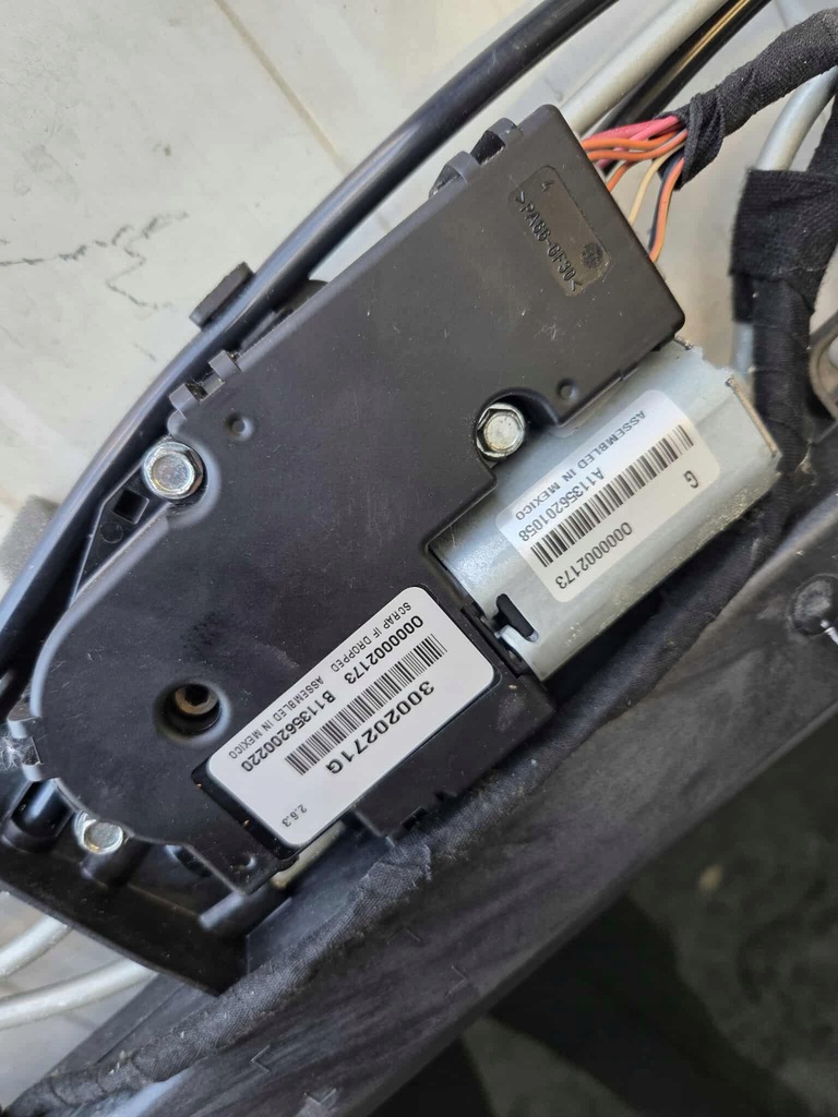 фото №12, Jeep grand cherokee wk2 люк панорама дах скляний дах 11- x