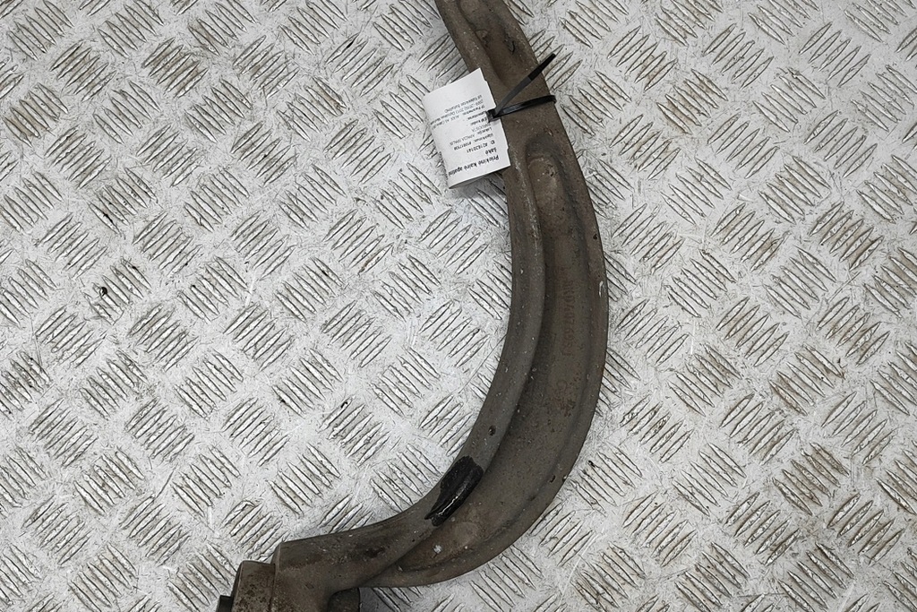 фото №5, Audi a5 cabrio 8f передний левый нижний рычаг 8k0407695j 2.0 дизель 130kw 201