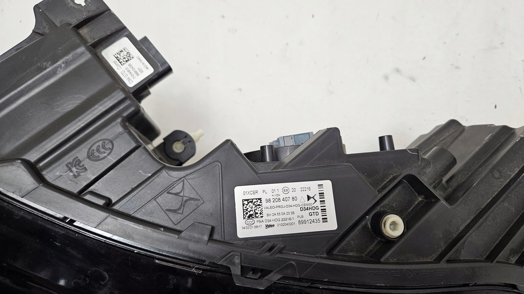 фото №13, Лампа ліва перед citroen ds3 crossback 9820840780