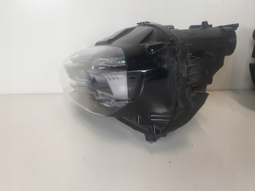 фото №13, Porsche taycan 9j1 комплект лампа full led pdls+