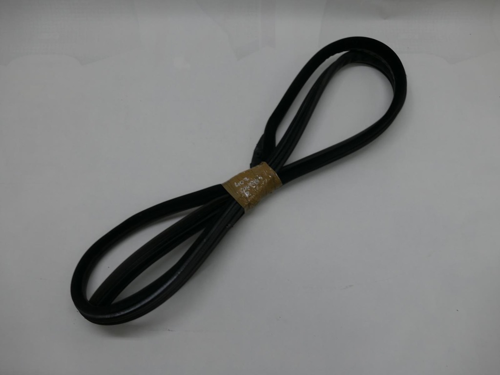 фото №3, Peugeot 407 coupe прокладка дверь правая