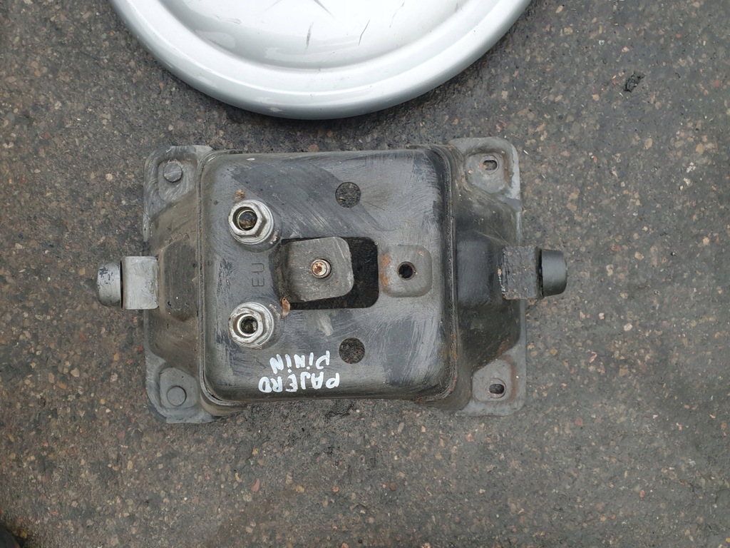 фото №5, Захист корпус кронштейн кронштейн колеса запасного mitsubishi pajero pini