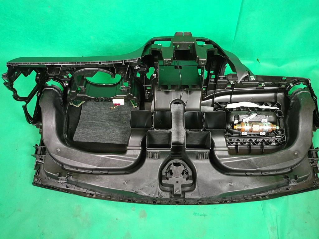 фото №11, Панель приладів приладова air bag mercedes b klasa w246