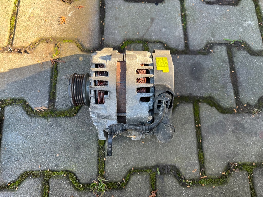 фото №1, Hyundai i40 1.7 crdi генератор