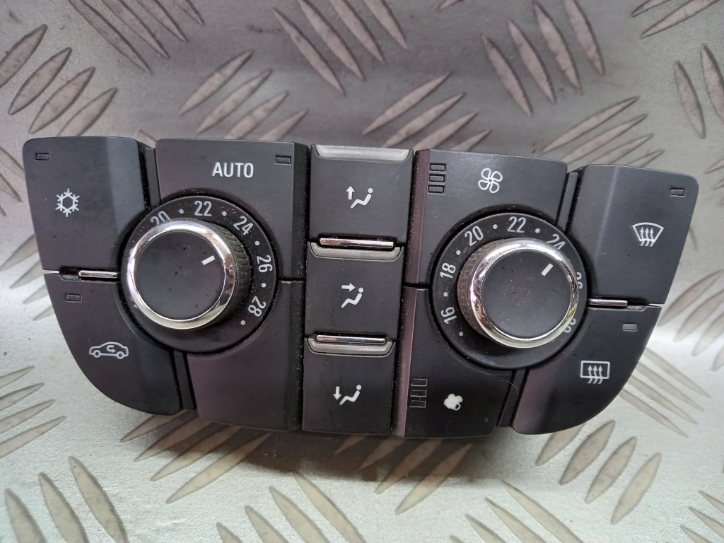 фото №1, Панель кондиціонера повітровід opel astra j